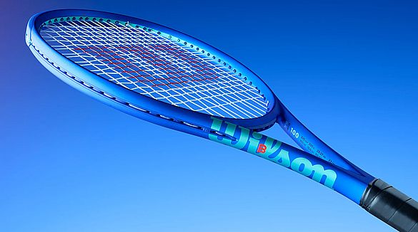 Kolekcja rakiet WILSON ULTRA V5.0 w sklepie tenisowym FOREHAND.PL